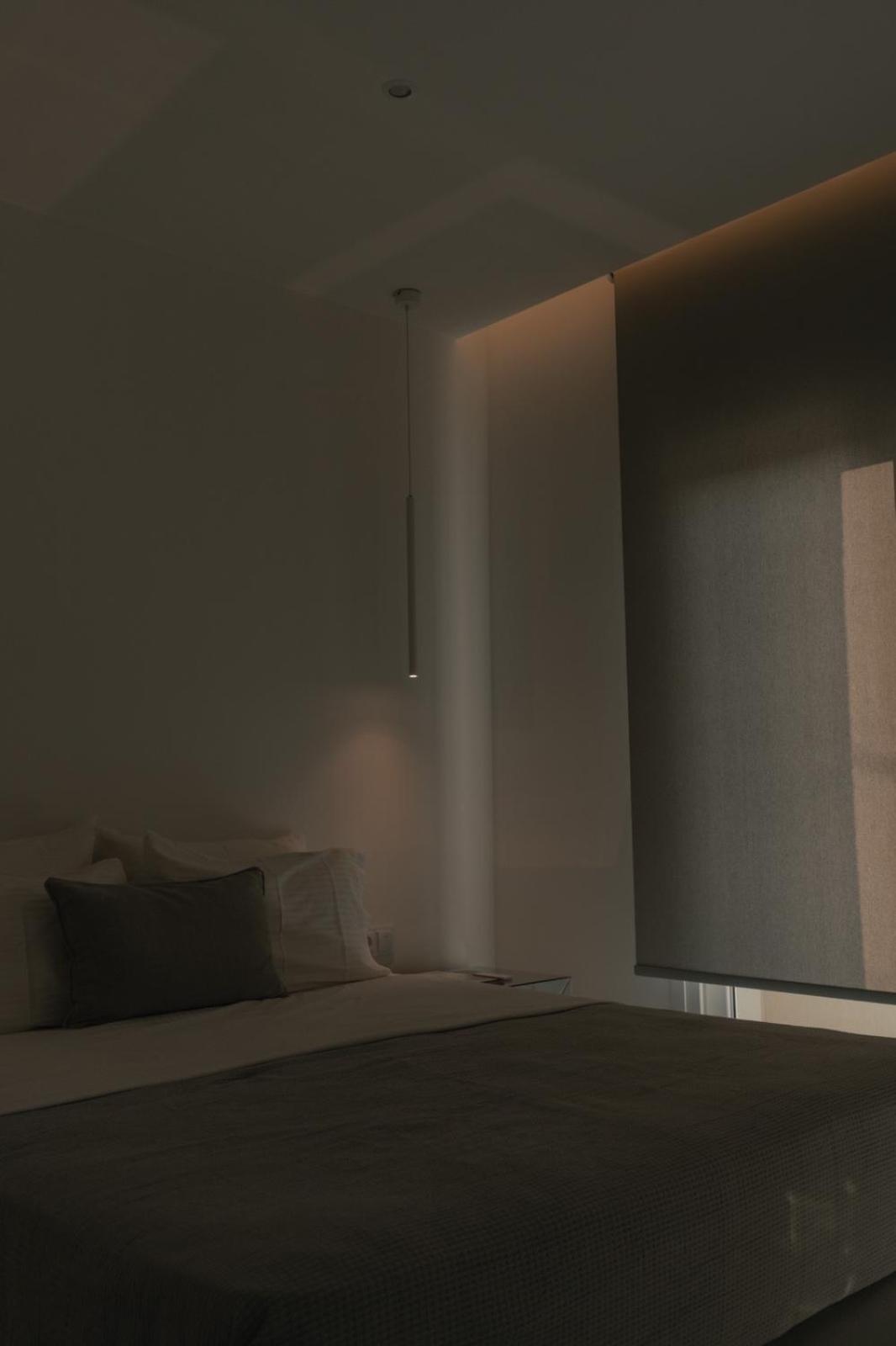 Dk Luxury Suite เนอาเปรามอส ภายนอก รูปภาพ